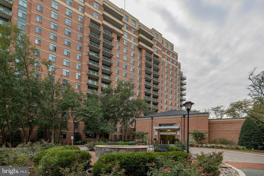 11700 OLD GEORGETOWN ROAD, NORTH BETHESDA, MD 20852