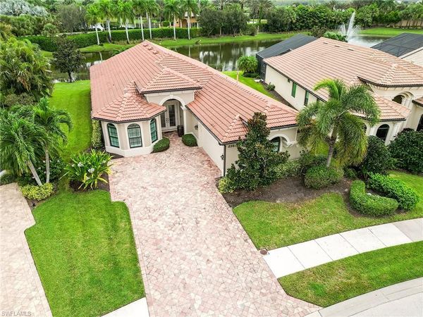23472 Sanabria LOOP, BONITA SPRINGS, FL 34135