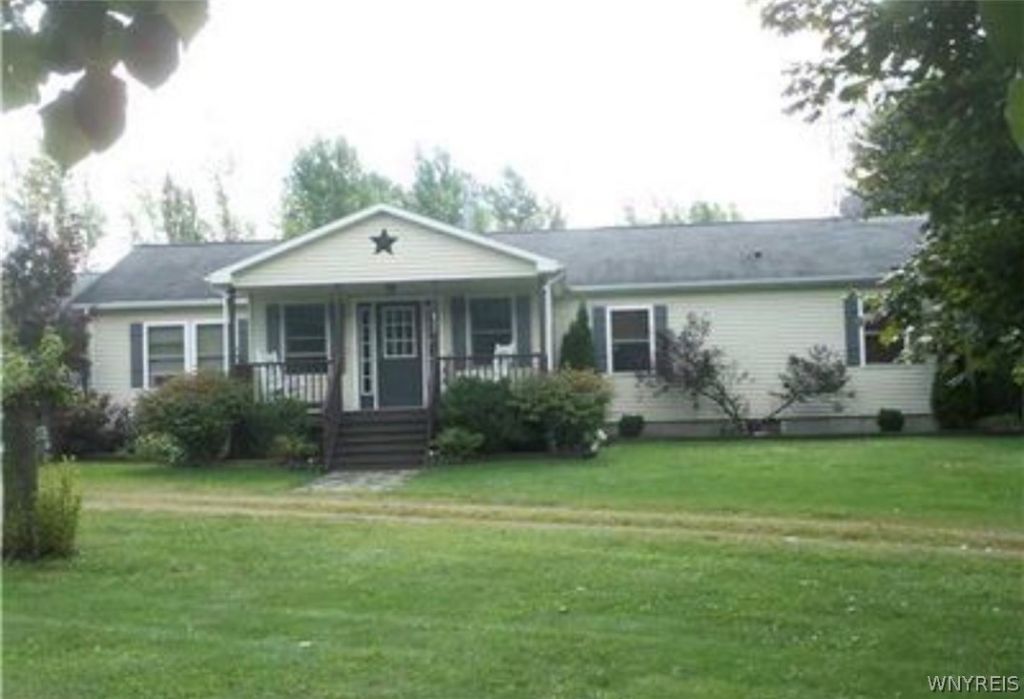430 Chaffee Road, Chaffee, NY 14030 Main Photo