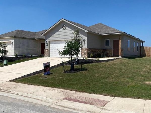 1235 Whitneyway Ln, New Braunfels, TX 78130