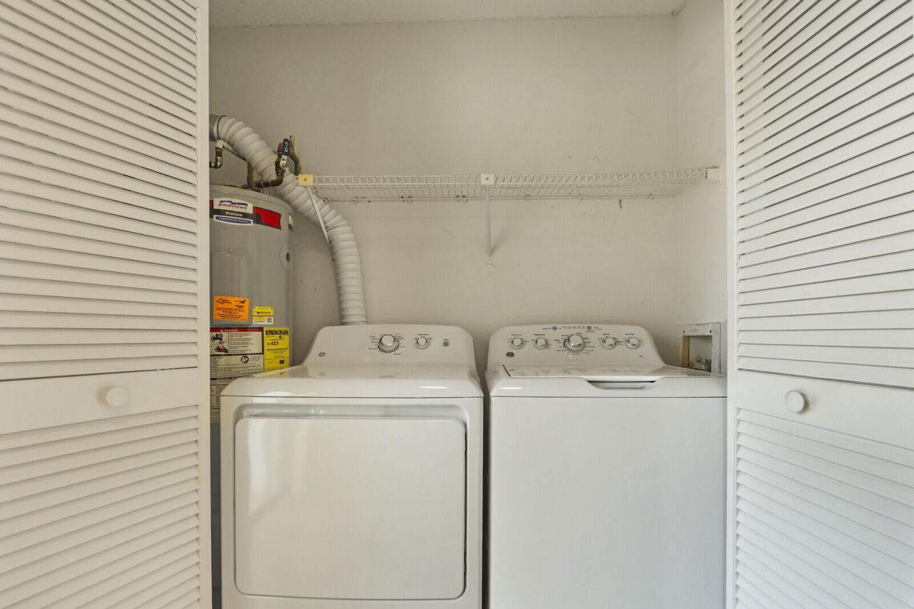 234 Par Drive, Royal Palm Beach, FL 33411 Photo