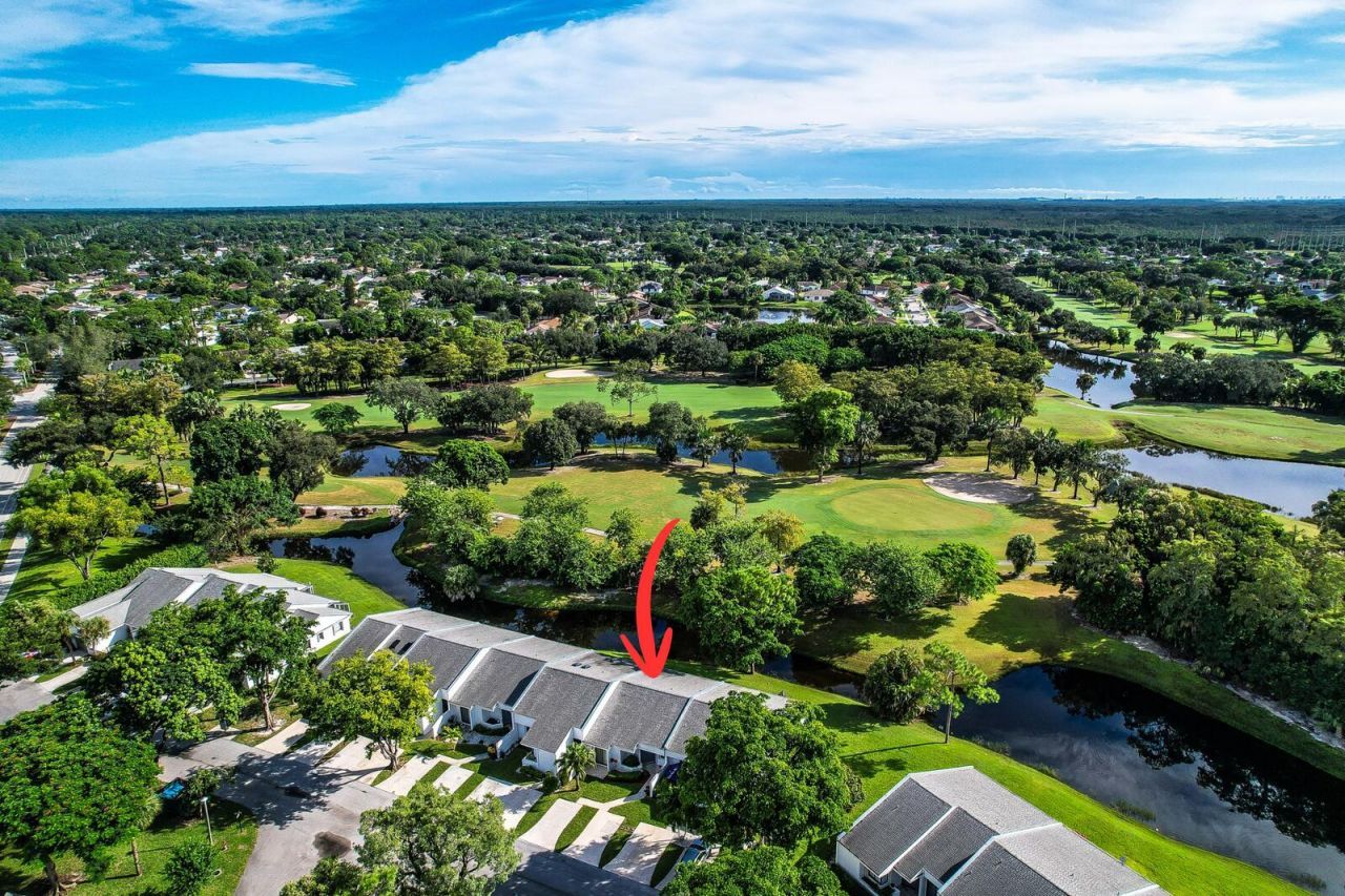 234 Par Drive, Royal Palm Beach, FL 33411 Photo