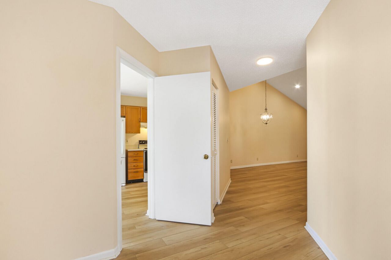 234 Par Drive, Royal Palm Beach, FL 33411 Photo