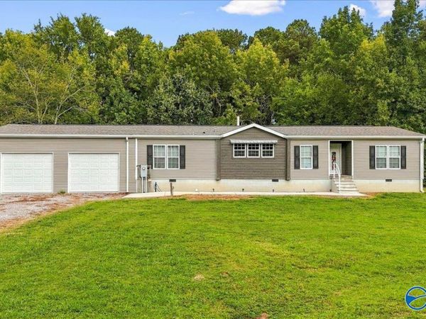 194 Star Point Road, Guntersville, AL 35976