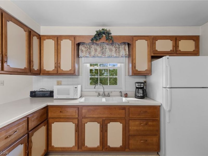112 Benita Drive, Mingo Junction, OH 43938 Photo 18