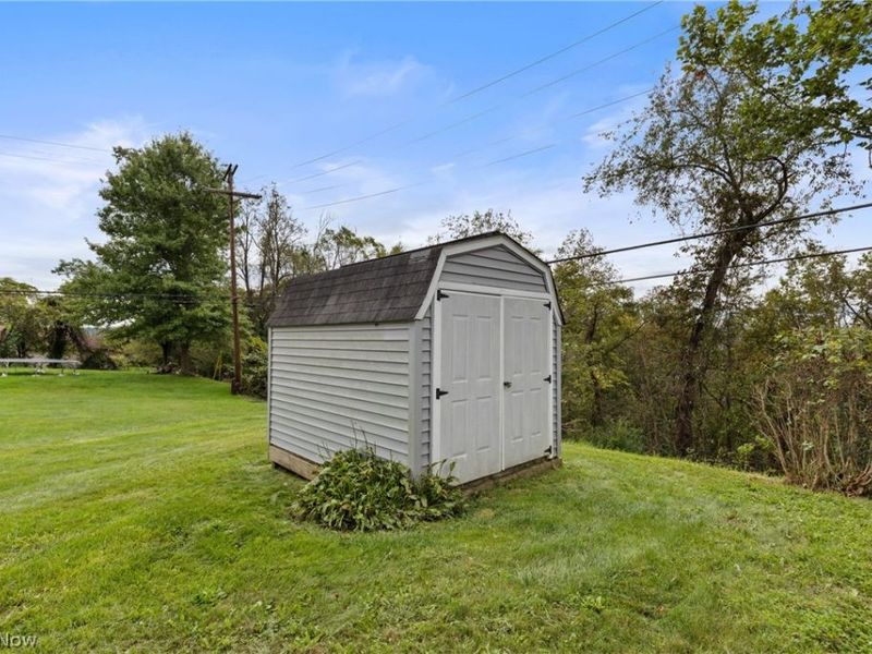 112 Benita Drive, Mingo Junction, OH 43938 Photo 33