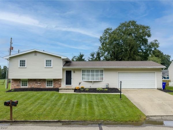 154 Unger Street , Gnadenhutten, OH 44629