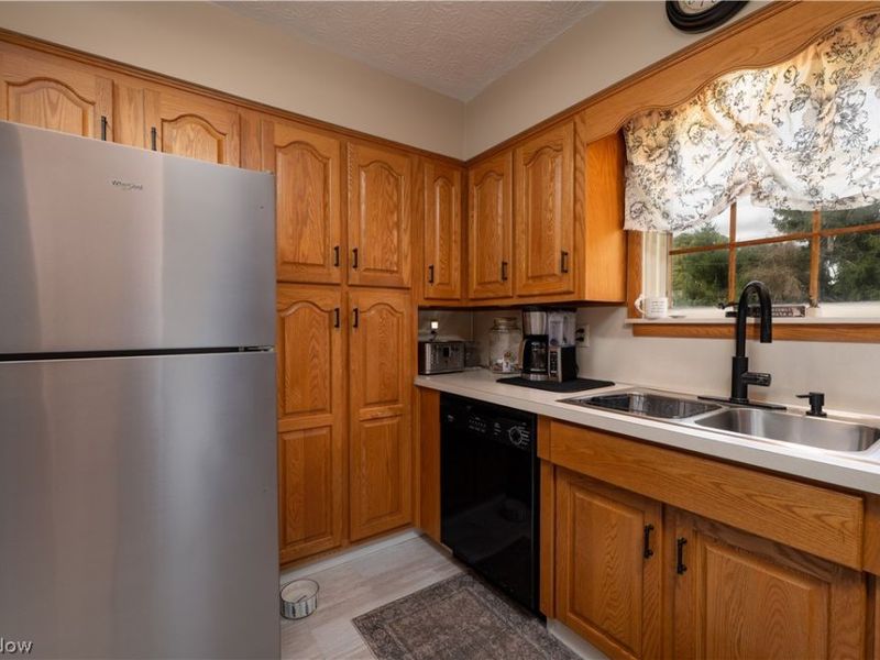 154 Unger Street, Gnadenhutten, OH 44629 Photo 18