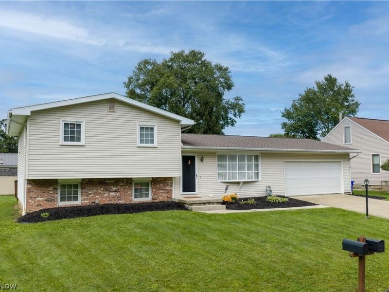 154 Unger Street, Gnadenhutten, OH 44629 Photo 2