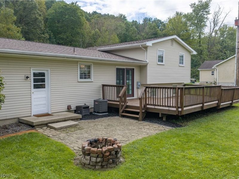 154 Unger Street, Gnadenhutten, OH 44629 Photo 9