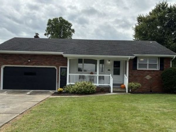 3984 Artmar Drive , Austintown, OH 44515