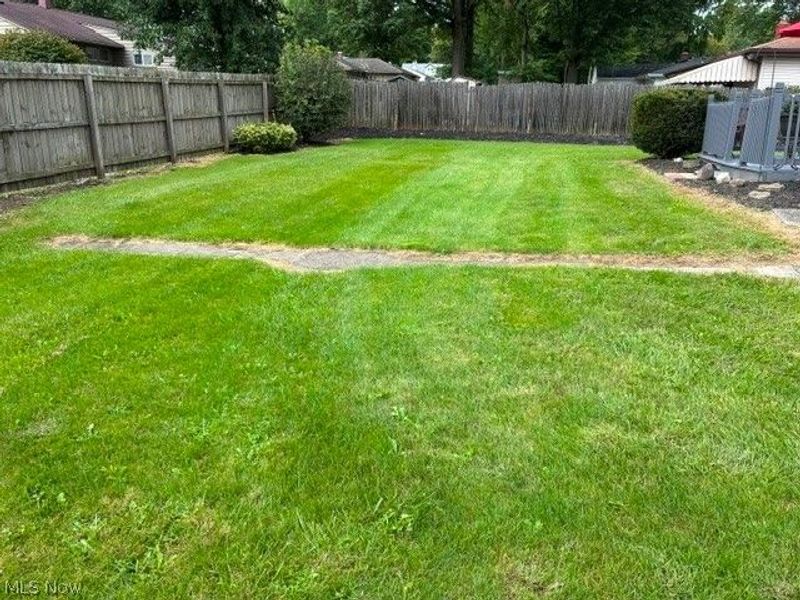 3984 Artmar Drive, Austintown, OH 44515 Photo 11