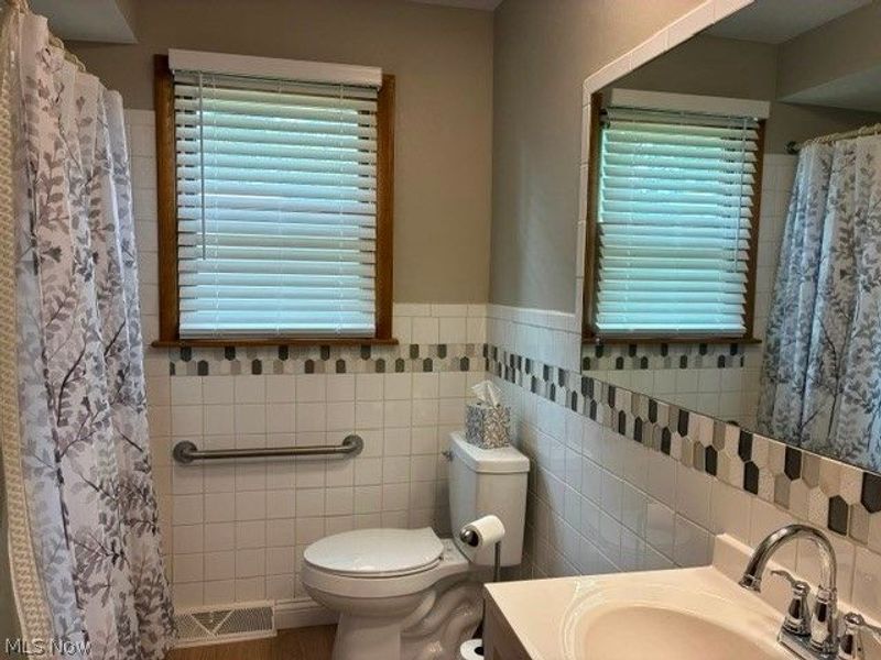 3984 Artmar Drive, Austintown, OH 44515 Photo 9