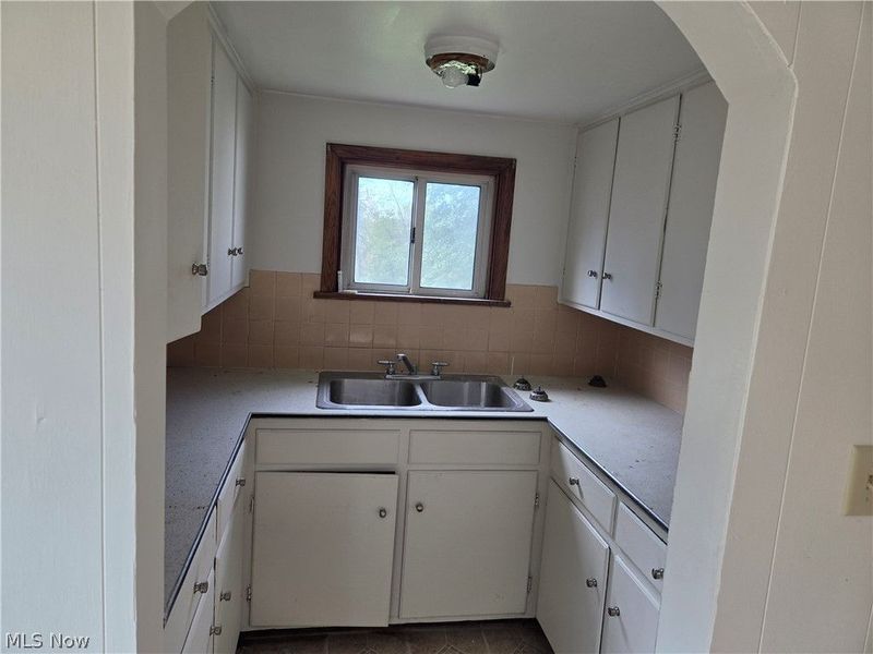 52 Wilhelm Street, Struthers, OH 44471 Photo 3