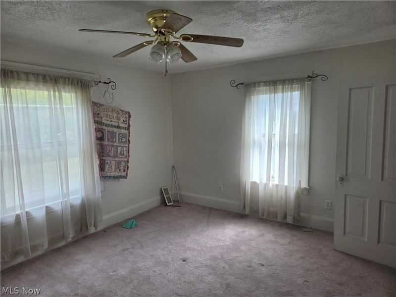 52 Wilhelm Street, Struthers, OH 44471 Photo 7