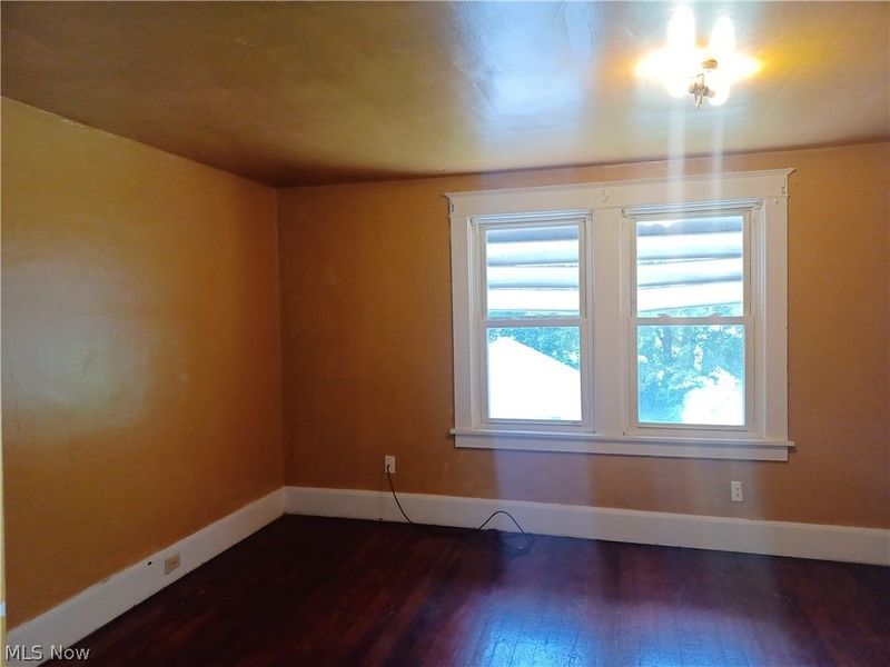 549 6th Street, Struthers, OH 44471 Photo 9