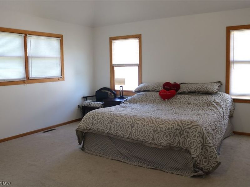 8766 Pointe Drive, Broadview Heights, OH 44147 Photo 15