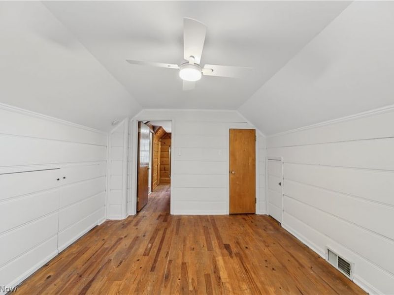 7427 Woodhaven Avenue, Brooklyn, OH 44144 Photo 21