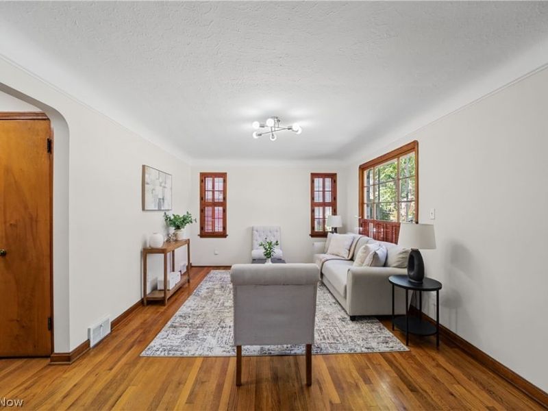 7427 Woodhaven Avenue, Brooklyn, OH 44144 Photo 5