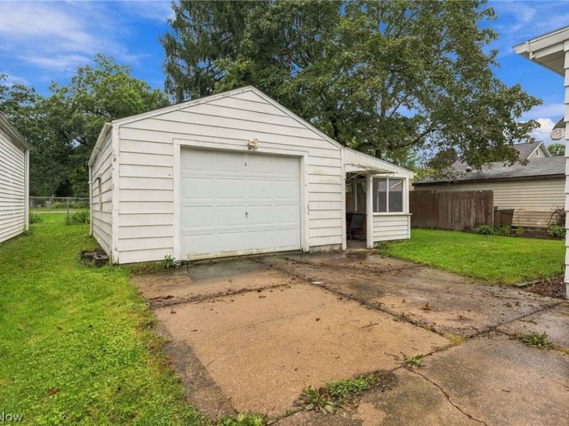 540 Roosevelt Avenue , Cuyahoga Falls, OH 44221 Photo 15