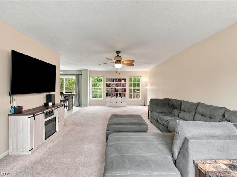 731 Fawn Court, Streetsboro, OH 44241 Photo 5