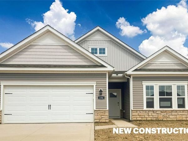 104 Fippenny Place, Mount Vernon, OH 43050