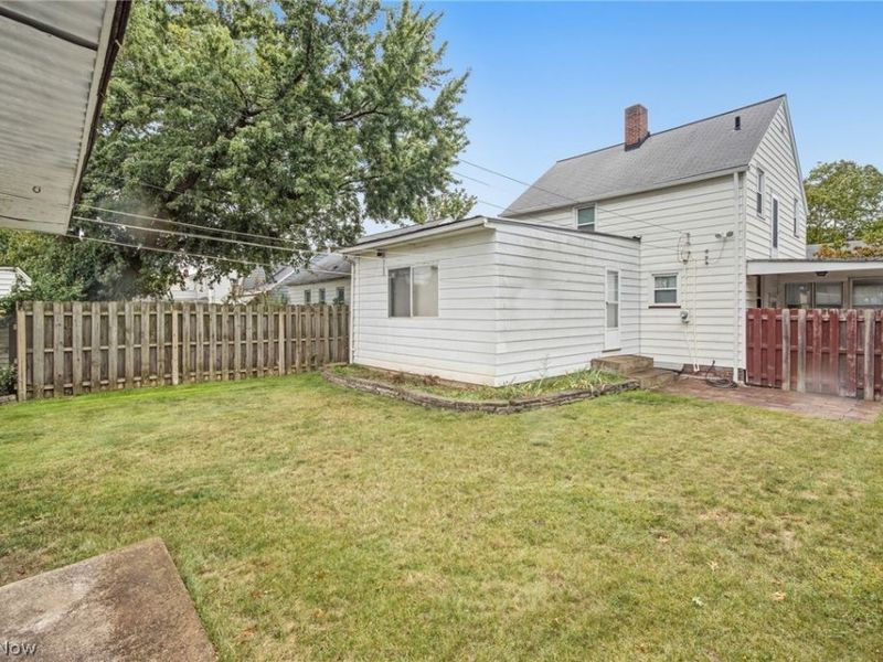 3067 W 137th Street, Cleveland, OH 44111 Photo 3