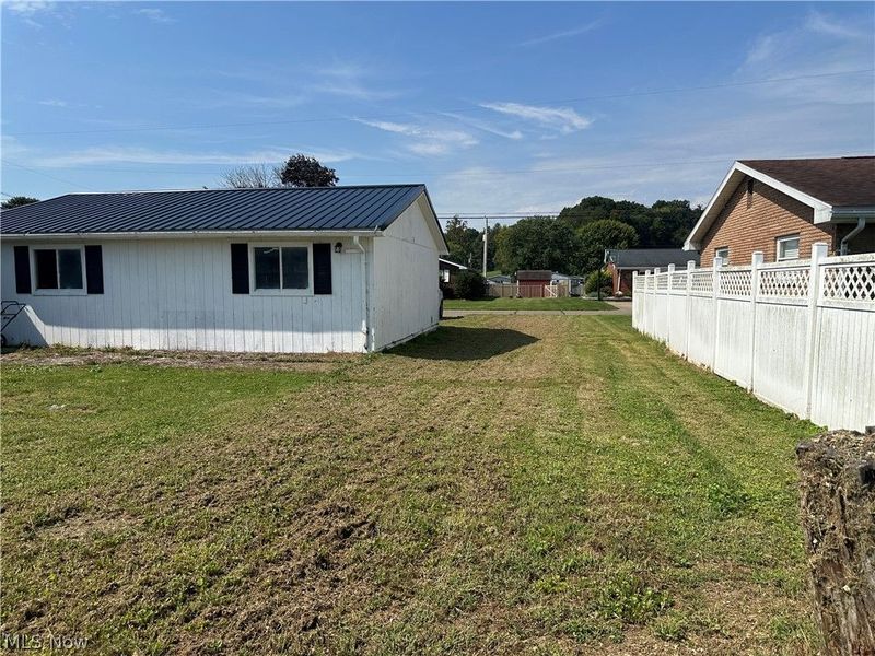301 Pennock Drive, Beverly, OH 45715 Photo 33