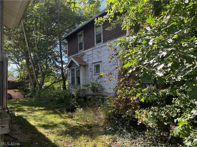 838 Fess Avenue, Akron, OH 44307 Photo 4