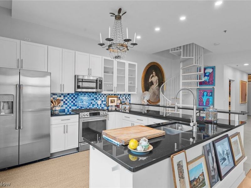 1951 W 25th Street, Unit 517, Cleveland, OH 44113 Photo 13