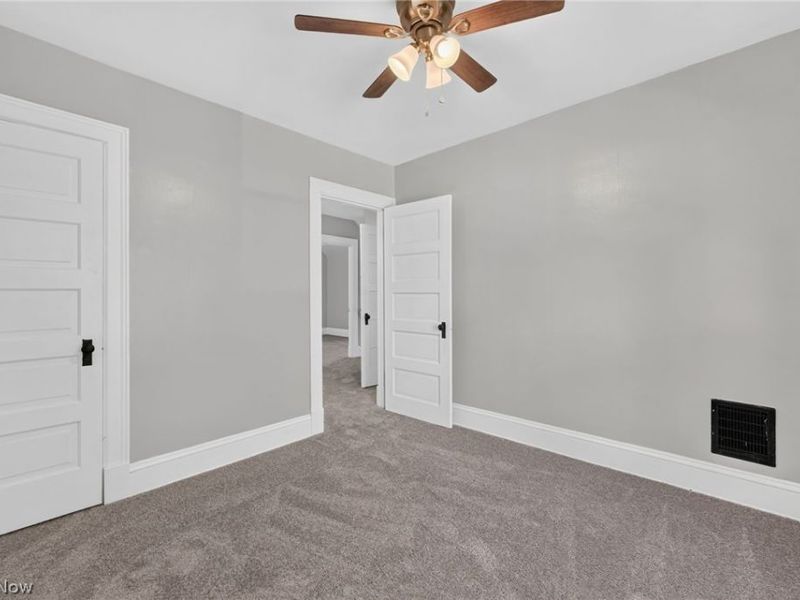 9519 Baltic Road, Cleveland, OH 44102 Photo 17