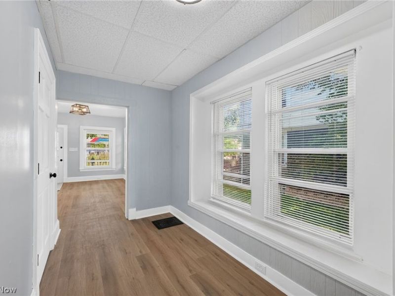 9519 Baltic Road, Cleveland, OH 44102 Photo 6
