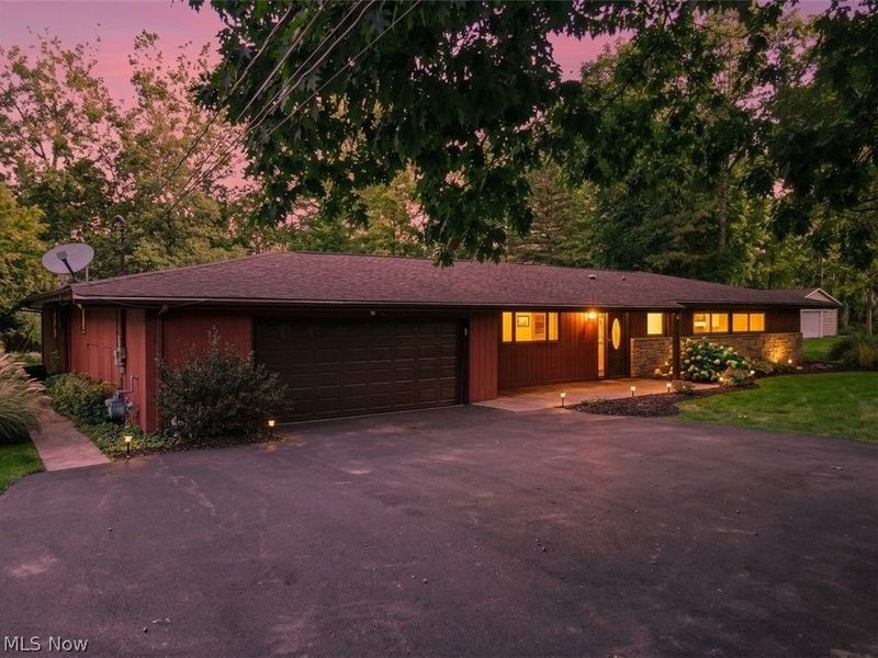 12940 W Linden Lane, Parma, OH 44130 Photo 3