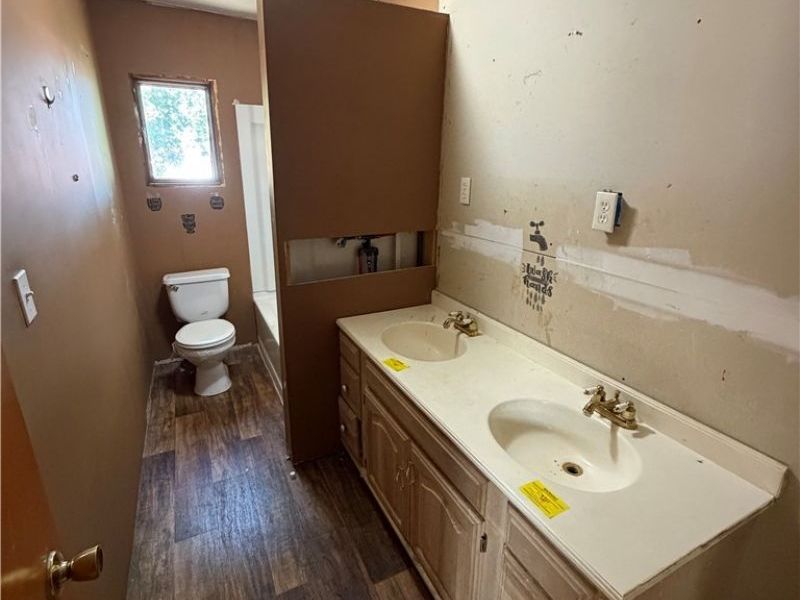 405 Gween Drive, Malvern, OH 44644 Photo 17