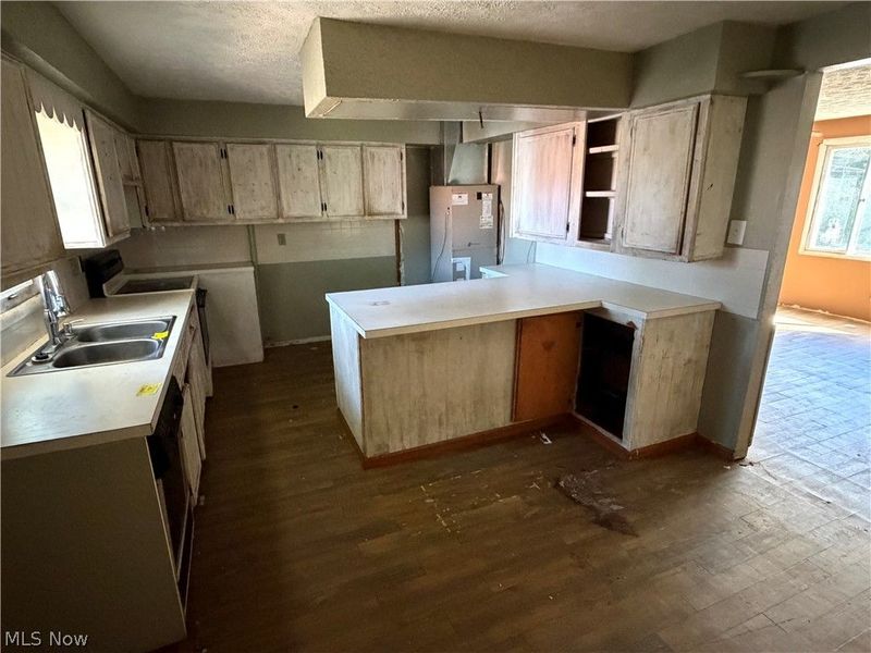 405 Gween Drive, Malvern, OH 44644 Photo 9