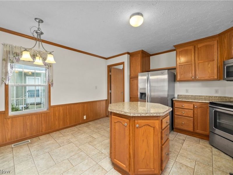 35157 Center Ridge Road , Unit 92, North Ridgeville, OH 44039 Photo 10