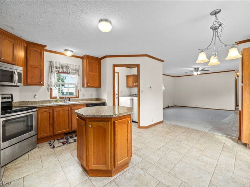 35157 Center Ridge Road , Unit 92, North Ridgeville, OH 44039 Photo 11