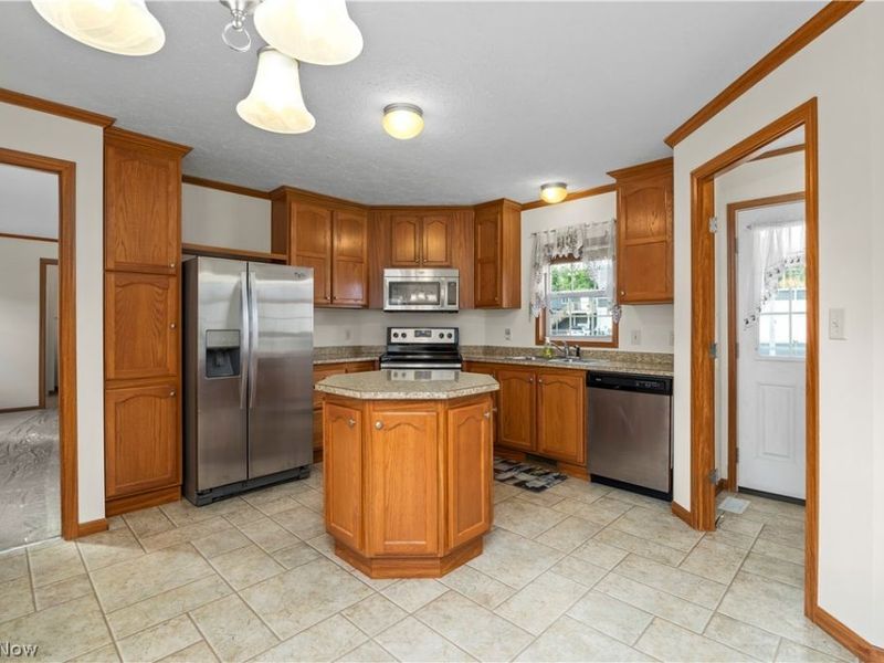 35157 Center Ridge Road , Unit 92, North Ridgeville, OH 44039 Photo 7