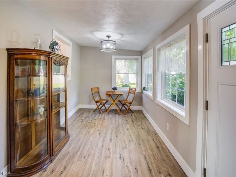 15466 Lakeshore Drive, Burton, OH 44021 Photo 11