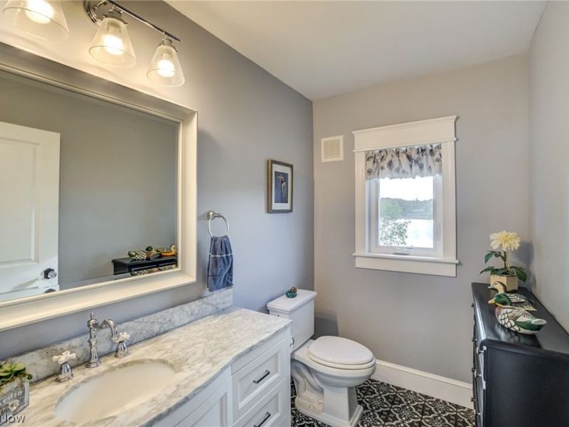 15466 Lakeshore Drive, Burton, OH 44021 Photo 27