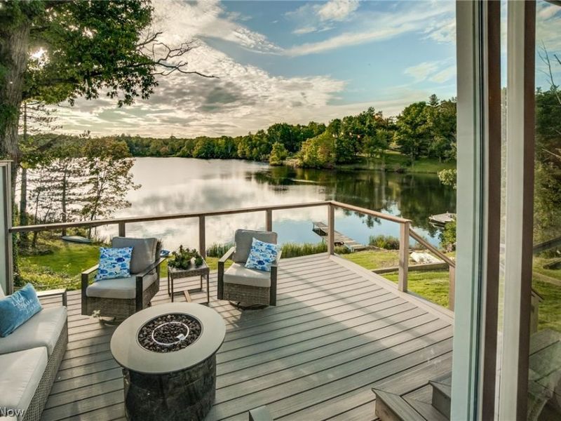 15466 Lakeshore Drive, Burton, OH 44021 Photo 8