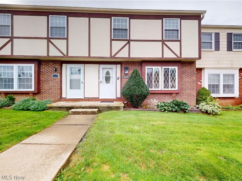 173 Ault Street, Wadsworth, OH 44281 Photo 1