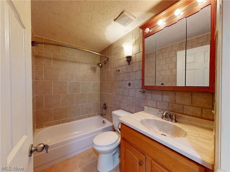 173 Ault Street, Wadsworth, OH 44281 Photo 13