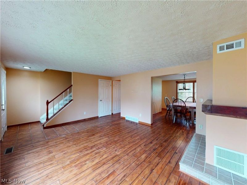 173 Ault Street, Wadsworth, OH 44281 Photo 4