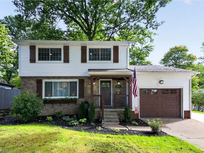 4637 Yarmouth Lane, Boardman, OH 44512 Photo 1