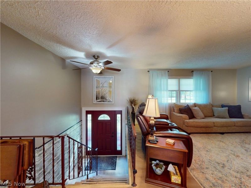 8375 E Wadora Circle NW, North Canton, OH 44720 Photo 2