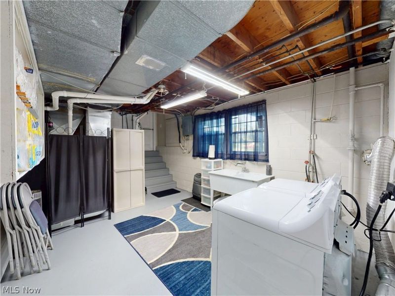 8375 E Wadora Circle NW, North Canton, OH 44720 Photo 33