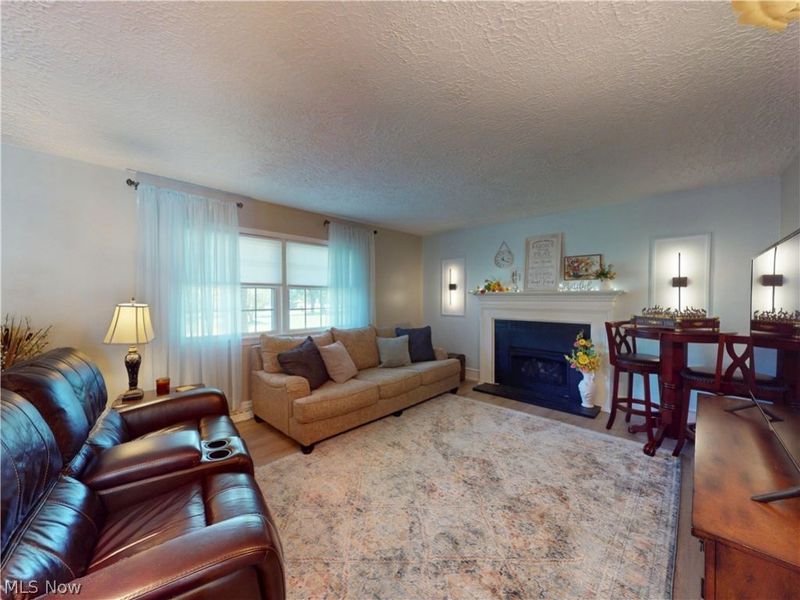 8375 E Wadora Circle NW, North Canton, OH 44720 Photo 5