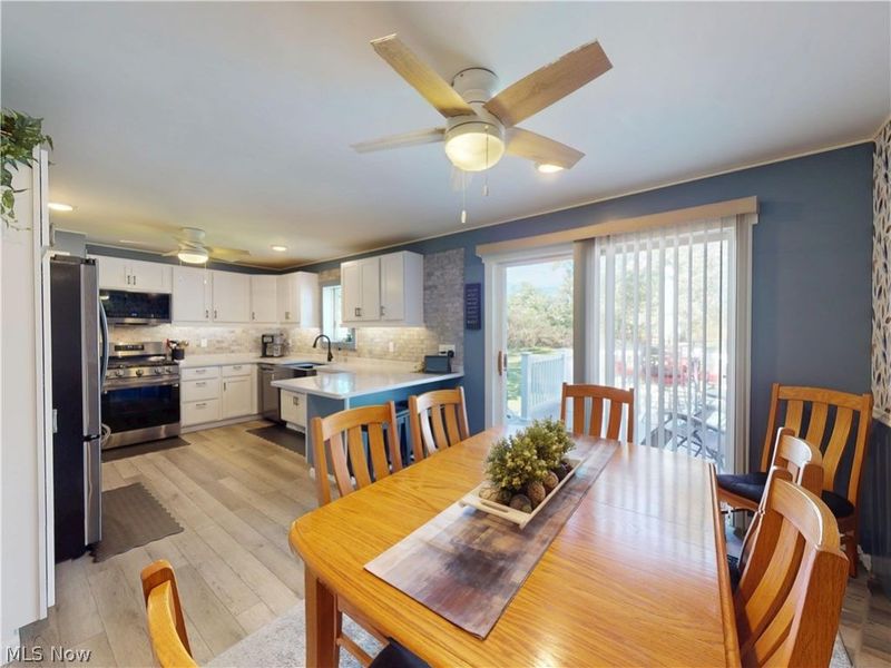 8375 E Wadora Circle NW, North Canton, OH 44720 Photo 9