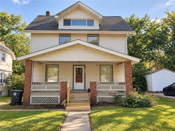 238 Para Avenue , Akron, OH 44305